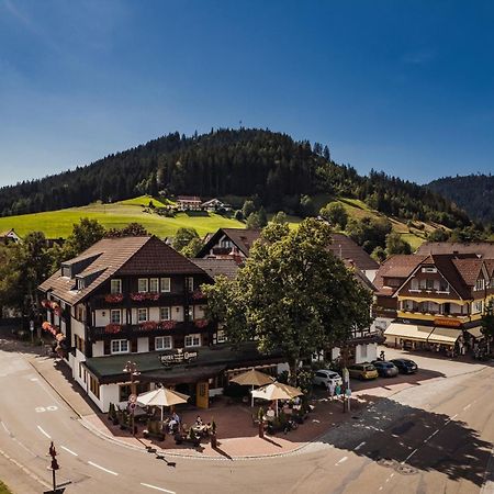Hotel Lamm Baiersbronn Esterno foto