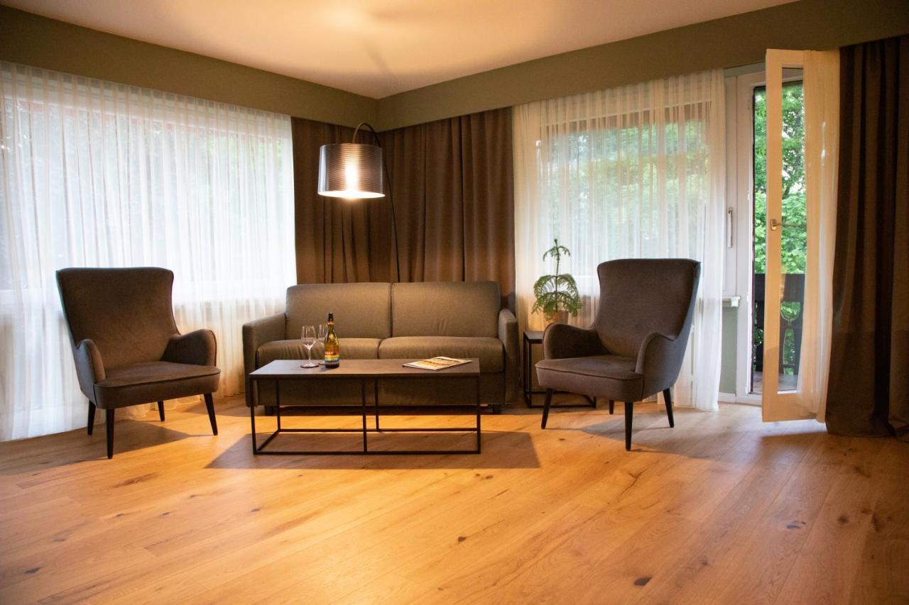 Hotel Lamm Baiersbronn Esterno foto
