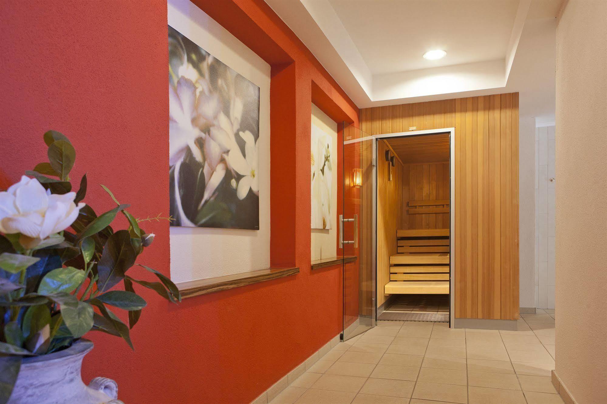 Hotel Lamm Baiersbronn Esterno foto